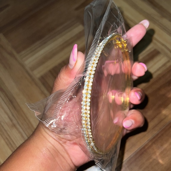 Stylish gold earrings lined with diamonds . - Picture 2 of 4